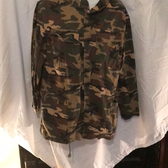 Women’s camo blazer/jacket - Picture 1 of 4